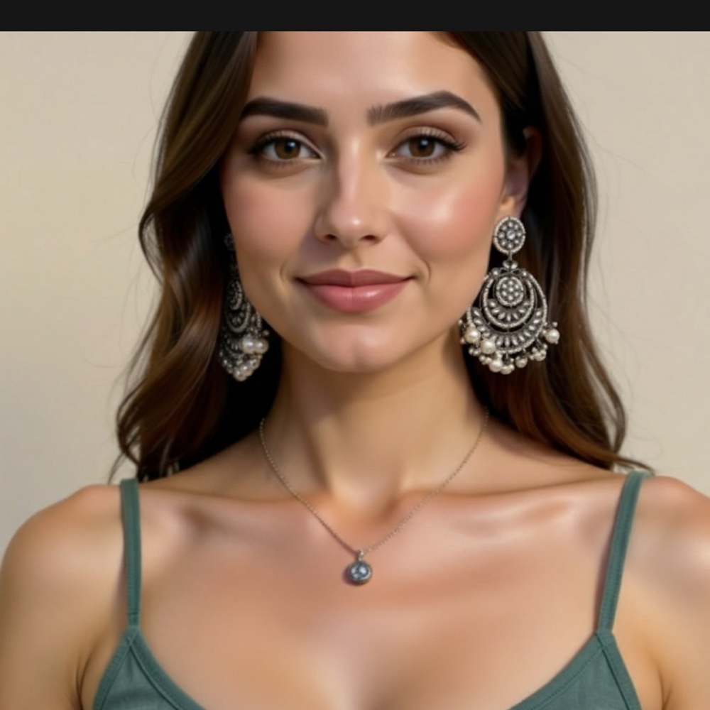 Source Unknown Silver and Pearl Drop Earrings